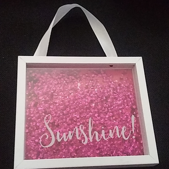 A walking on sun shine decoration - Picture 3 of 4